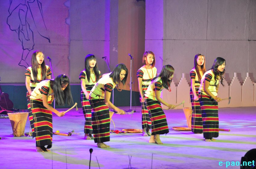 Day 5: Sangai Festival 2014 : Cultural performance from Churachandpur District at BOAT :: November 25 2014