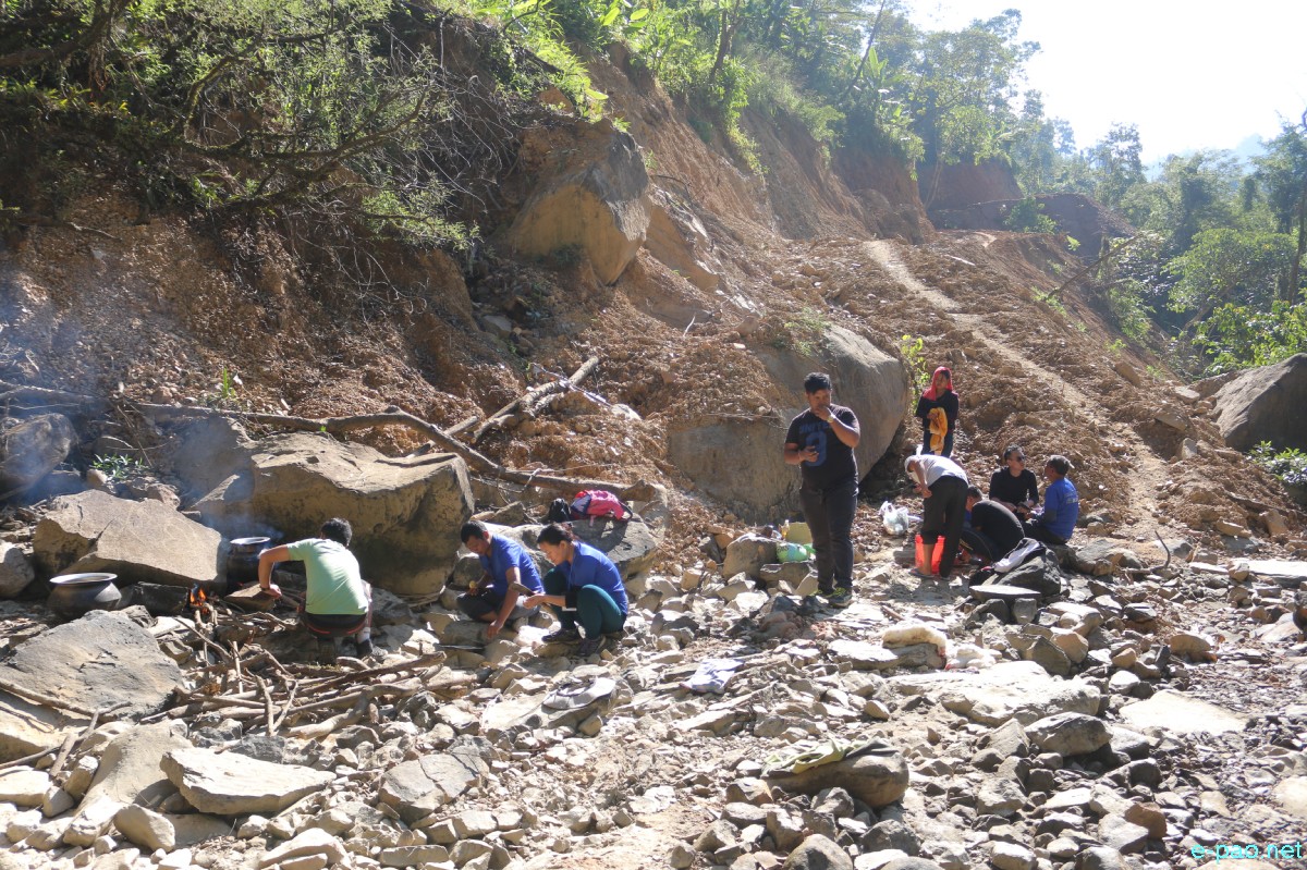 Manipur Sangai Festival 2016 : Expedition at Khoupum Valley and Cave, Tamenglong District :: 23rd to 26th November 2016