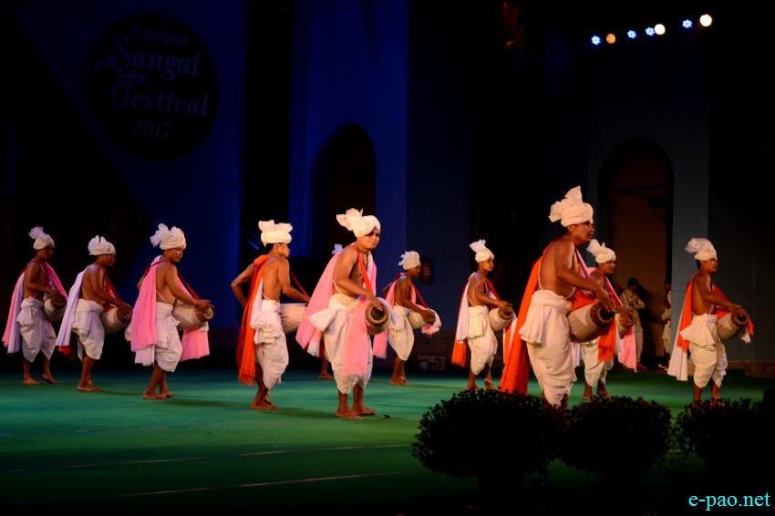 Day 5: Pung Chollom performance at Manipur Sangai Festival at Hapta Kangjeibung :: 25 November 2017