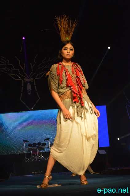 Fashion Show: 'Handloom and Textile' at Manipur Sangai Festival at Lamboi Khongnangkhong :: 27 November 2017