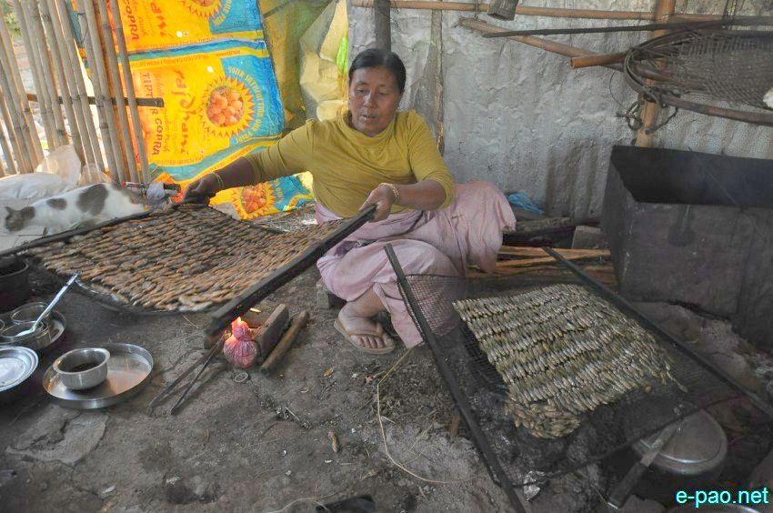 Nga-Yaiba : The process of drying fish as practised by locals living near Loktak Lake :: November 2015
