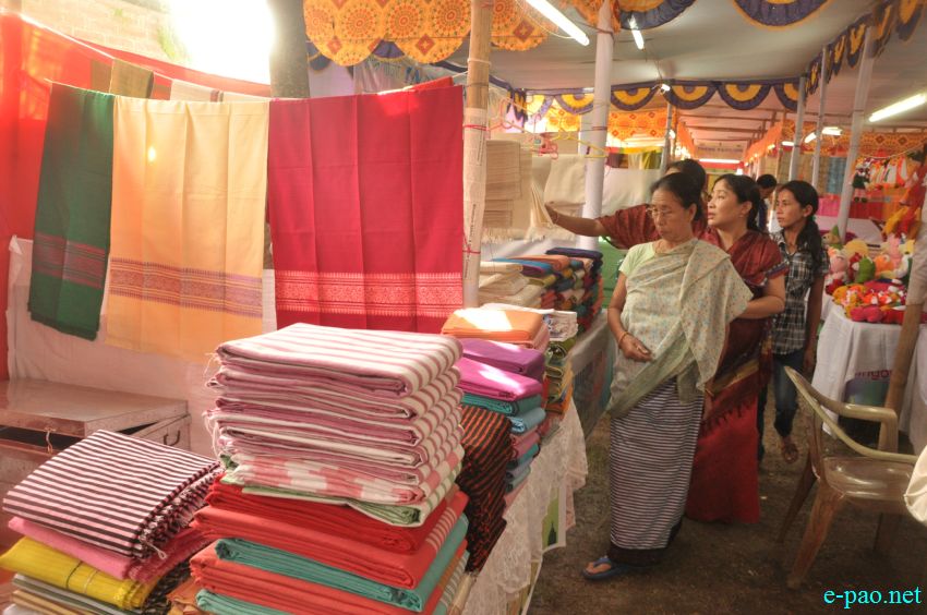 National Handloom Expo 2014 at GM Hall, Imphal  :: 18 October 2014