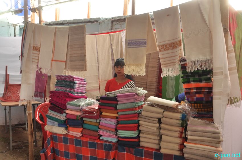 National Handloom Expo 2014 at GM Hall, Imphal  :: 18 October 2014