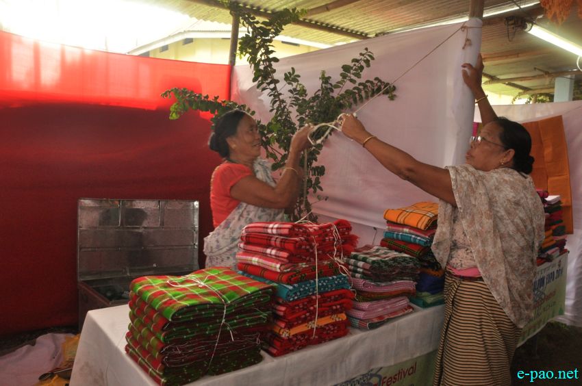 National Handloom Expo 2014 at GM Hall, Imphal  :: 18 October 2014