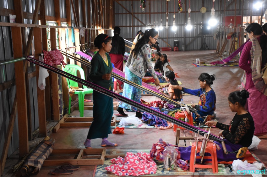 A weaving unit at Nongpok Sanjenbam village, about 15 km East from Imphal :: 17th March 2019