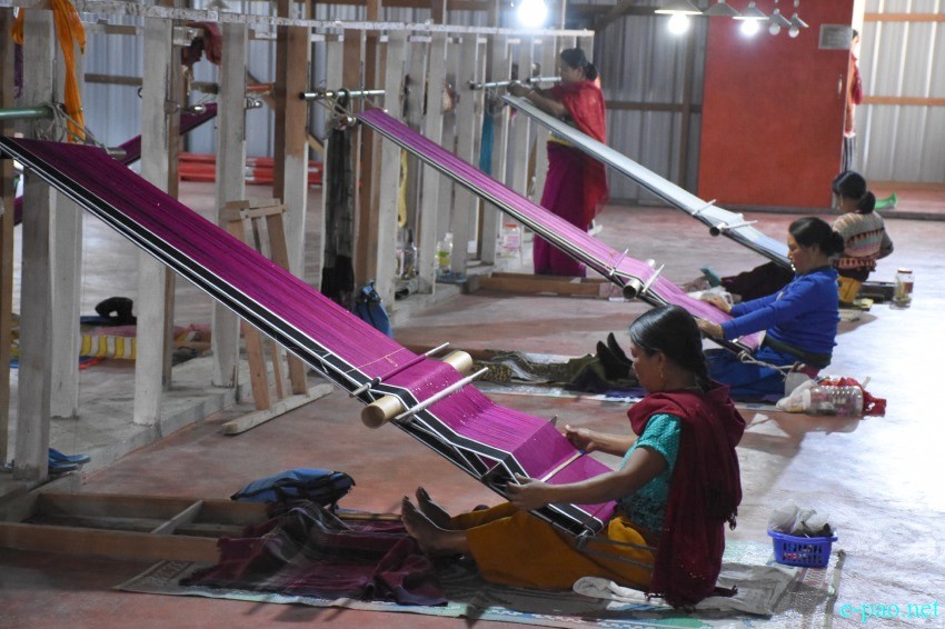 A weaving unit at Nongpok Sanjenbam village, about 15 km East from Imphal :: 17th March 2019