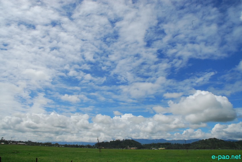 Beautiful vista of Lamphelpat landscape during the  last part of summer season :: October 2013
