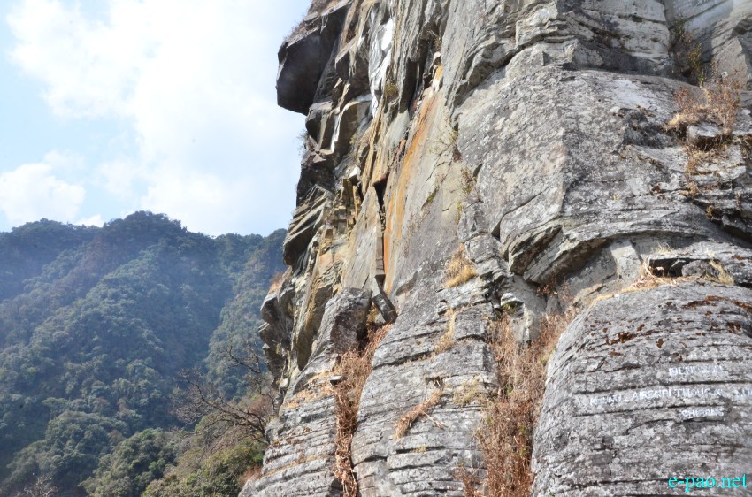 Foot-hills of Kounu Lairembi at Senjam Chirang, Konsa Khul village, Senapati District :: 20th Feb 2015