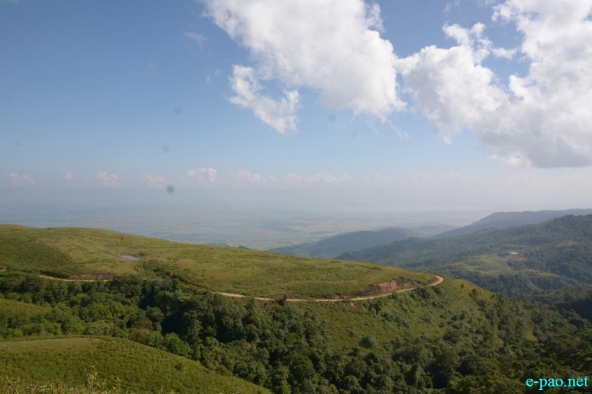 Landscape view from Tingkai Khullen, located in Saitu-Gamphazol of Senapati district :: November 2015