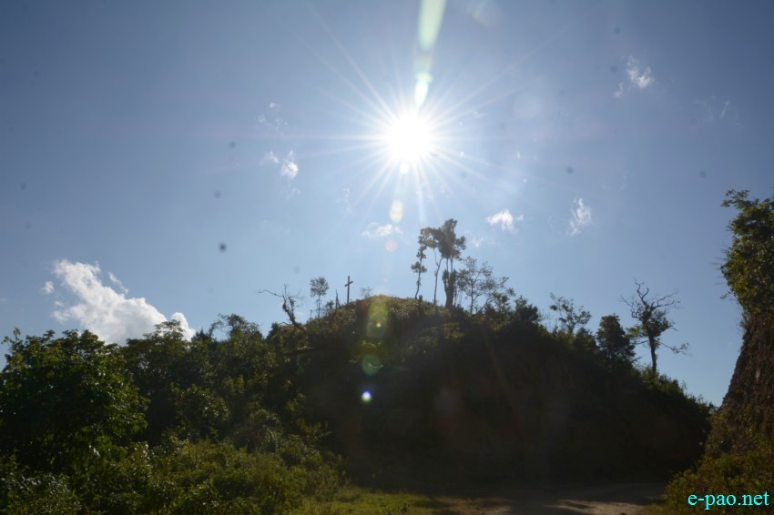 Landscape view from Tingkai Khullen, located in Saitu-Gamphazol of Senapati district :: November 2015
