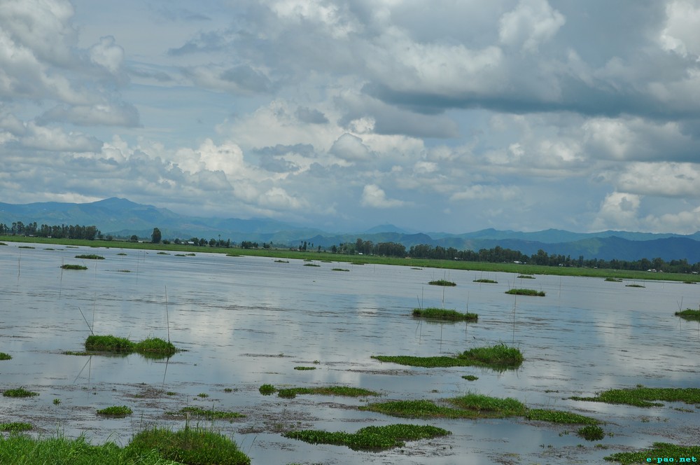 Loktak Lake - Largest Fresh Water Lake in North East India :: First Week of June 2013