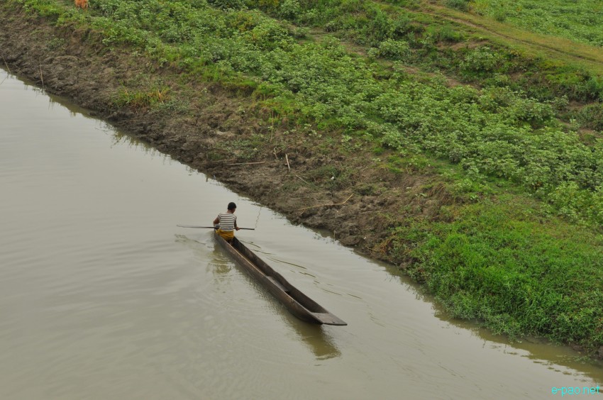 Waterways at Khodrak in Bishnupur district of Manipur :: May 2014