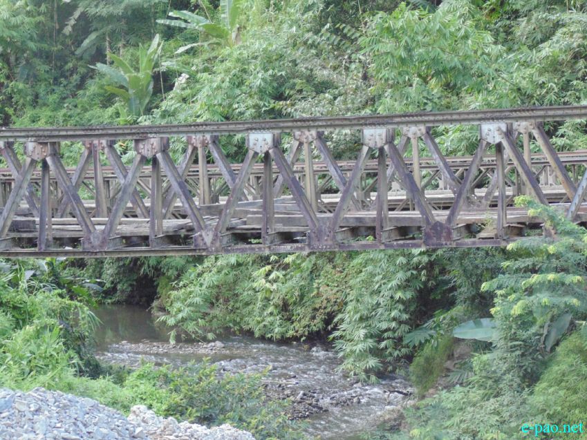 Pathetic / Deplorable section of NH-37 connecting Imphal and Jiribam :: 2nd Week October 2014