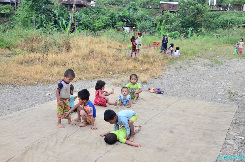 Sehlon Village (118 KM from Imphal) in Khengjoy Tehsil in Chandel District of Manipur :: October 2014