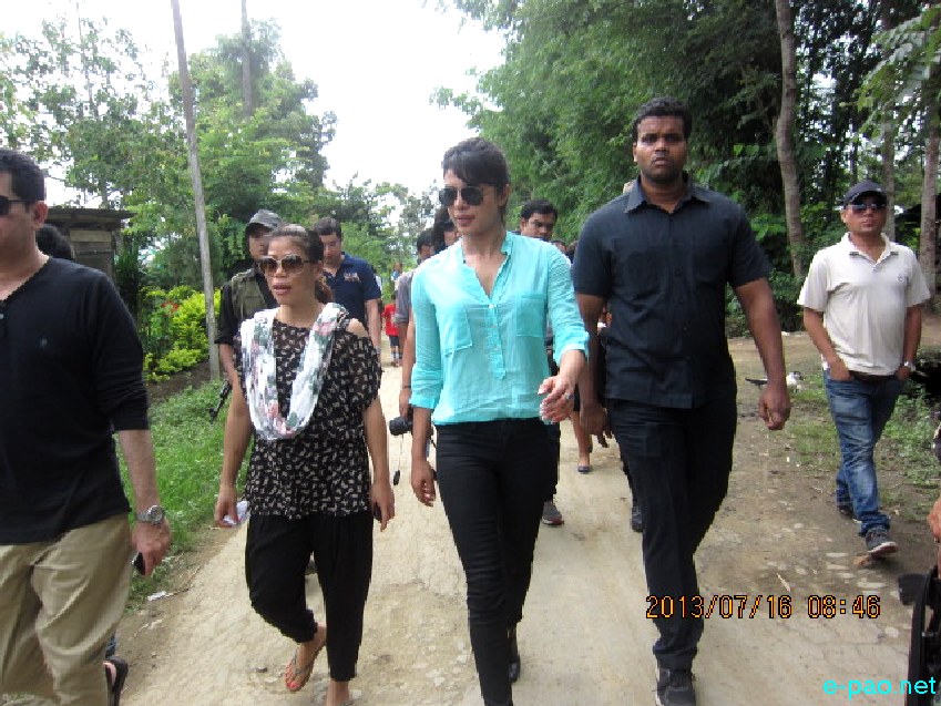 Miss World / Bollywood Superstar Priyanka Chopra  visit Mary Kom Parental Home at Kangathei Village, Churachandpur  :: 16 July 2013
