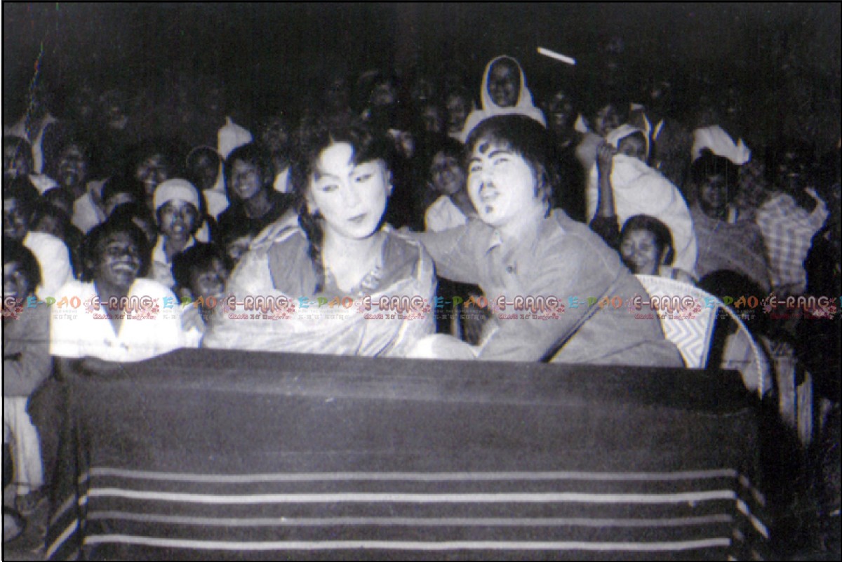 Star Kamei - During popular Shumang Leela comic play (early 1970s) :: eRang Classic