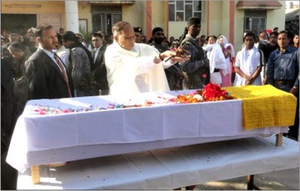 CM paying floral tributes to the mortal remains of Dwijamani