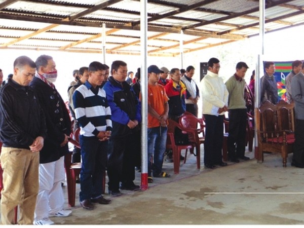 Newspaper hawkers and distributors paying homage to departed colleagues and journalist Thangjam Dwijamani on the occasion of 18th annual general body meeting of All Manipur Sales and Distributors' Association at Chingkhei Ebudhou Sanglen, Moirang Kampu Sajeb