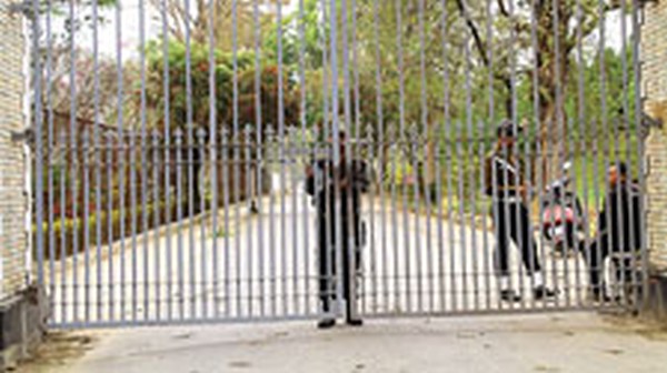 A gate leading to Kangla