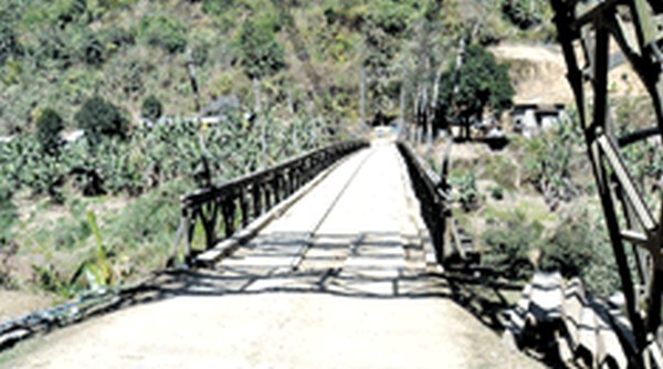 Makru bridge along Imphal-Jiri road