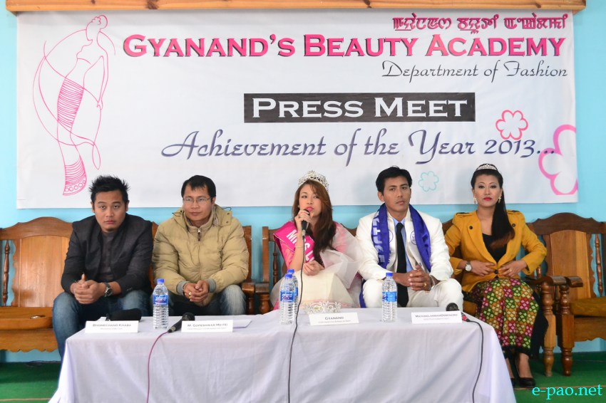 Press Conference on the achievements of Models in the year 2013 from Gyanand's Beauty Academy at Manipur Press Club