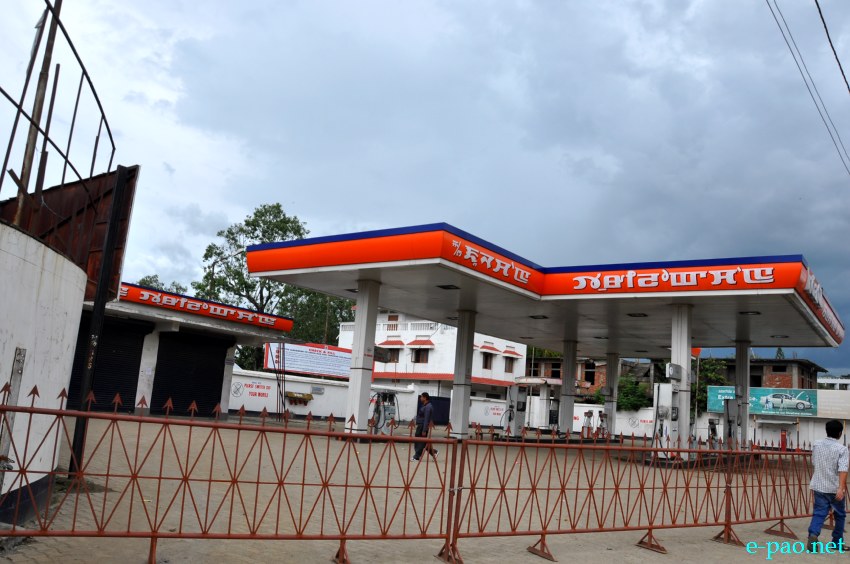 Shortage of Fuel in Imphal : Petrol pump are closed or operating at lower capacity :: July 20 2013