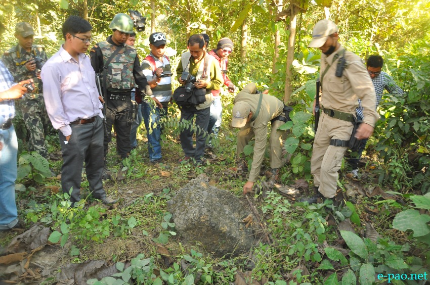 Indian Govt officials and Delegation of political Parties inspected fencing along Indo-Myanmar border :: December 7 2013