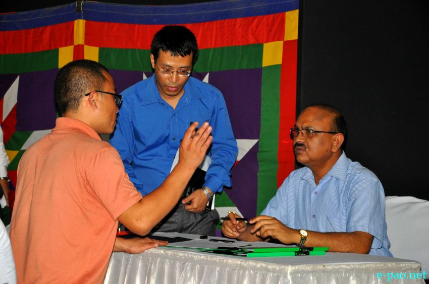155 cadres of four different underground groups 'Surrendering / Home Coming Ceremony' at 1st MR, Imphal  :: 09 September 2013