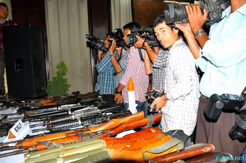 155 cadres of four different underground groups 'Surrendering / Home Coming Ceremony' at 1st MR, Imphal  :: 09 September 2013