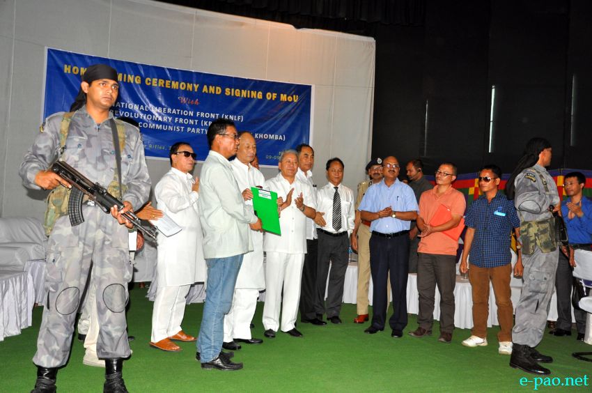 155 cadres of four different underground groups 'Surrendering / Home Coming Ceremony' at 1st MR, Imphal  :: 09 September 2013