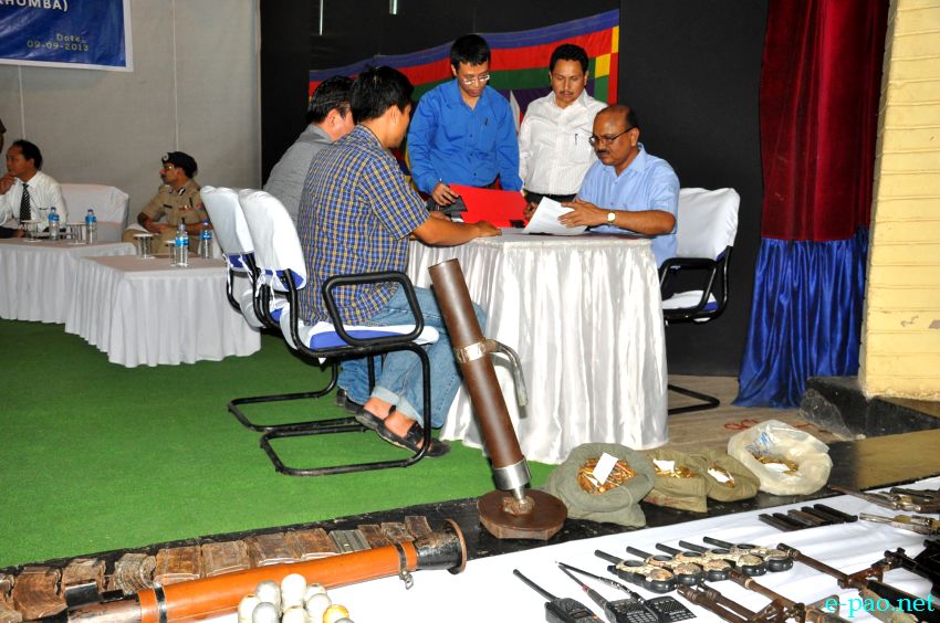 155 cadres of four different underground groups 'Surrendering / Home Coming Ceremony' at 1st MR, Imphal  :: 09 September 2013