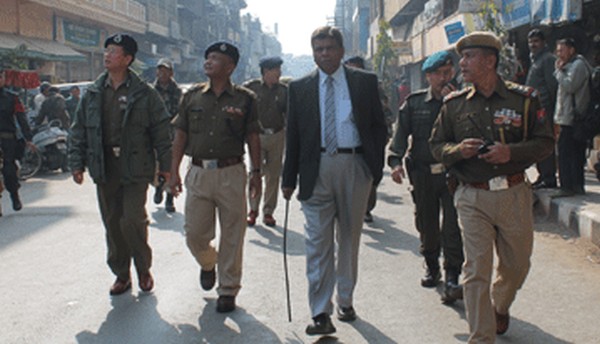 DGP Shahid Ahmed along with police officials