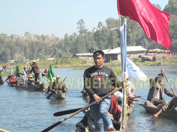 Boat rallies at Loktak mark World Wetland Day in State