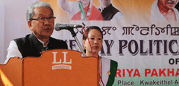 Gaikhangam addressing the political convention