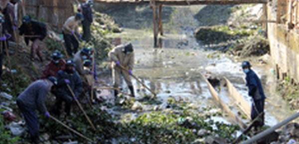 Moirang river being cleaned