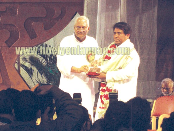 Sahitya Akademi Award presented to Dr Makhonmani