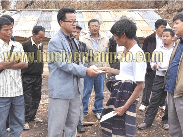 Chandel ADC extends aid to fire victims
