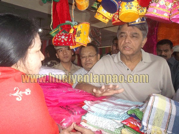 Governor VK Duggal inspection visit to Ima markets