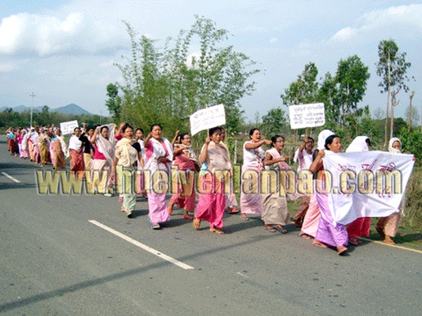 womenfolk of Awang Khunou under Patsoi Police Station in Imphal West took out a mass rally