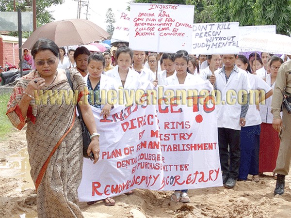 Dr Sinam Shekharjit's wife staged rally inside the RIMS campus