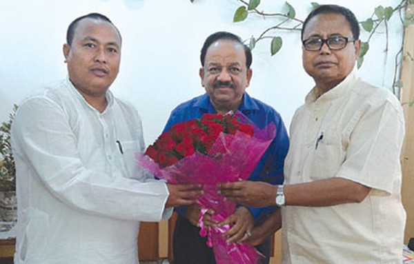 State BJP delegates with Union Health Minister Dr Harsh Vardhan