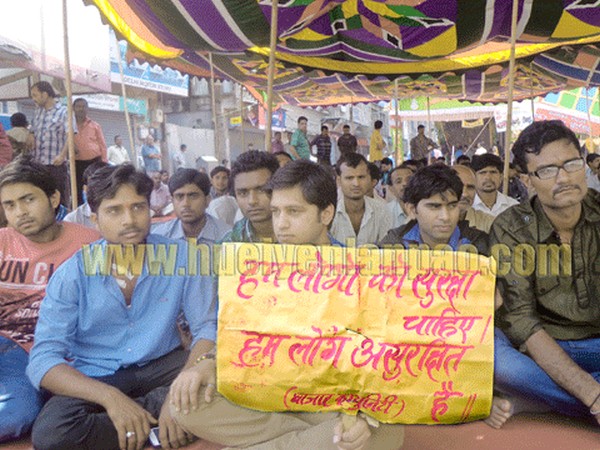 Sit-in-protest at the blast site