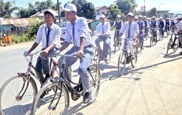 A mass cycle rally taken out as part of the Swachh Bharat campaign in Thoubal district