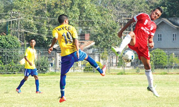 MPSC (yellow) battle for the ball against TRUGPU
