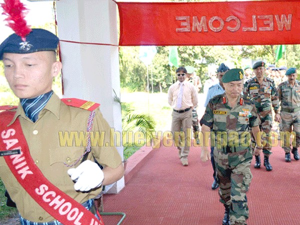 Lt Gen Konsam Himalay visits SSI