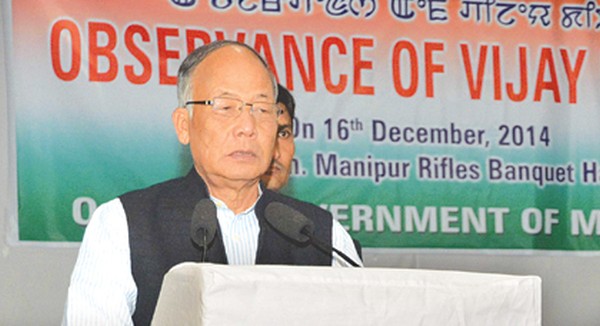 Chief Minister Okram Ibobi speaking at the Vijay Diwas 