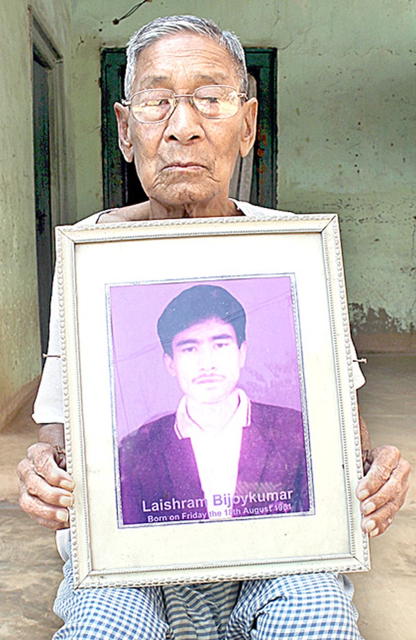 Bijoykumar's father 