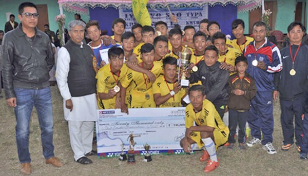IYA, Kakching team members pose with the trophy 