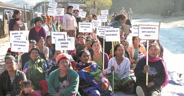 Womenfolk staging the roadblock along Imphal-Moreh route 
