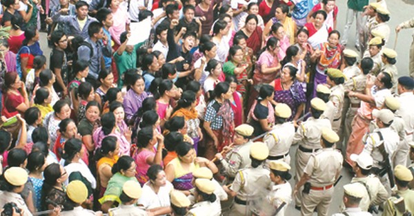 Women activists confronting with police in pursuit of the demand for enforcing ILPS (File picture) 
